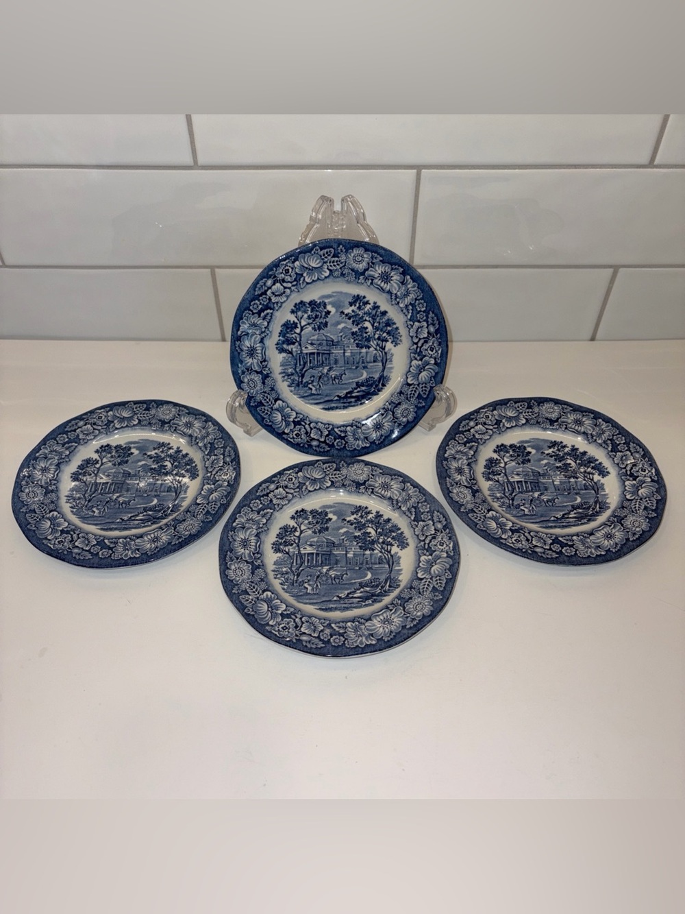 STAFFORDSHIRE LIBERTY BLUE MONTICELLO 6" BREAD & BUTTER PLATES Set Of 4 Dessert